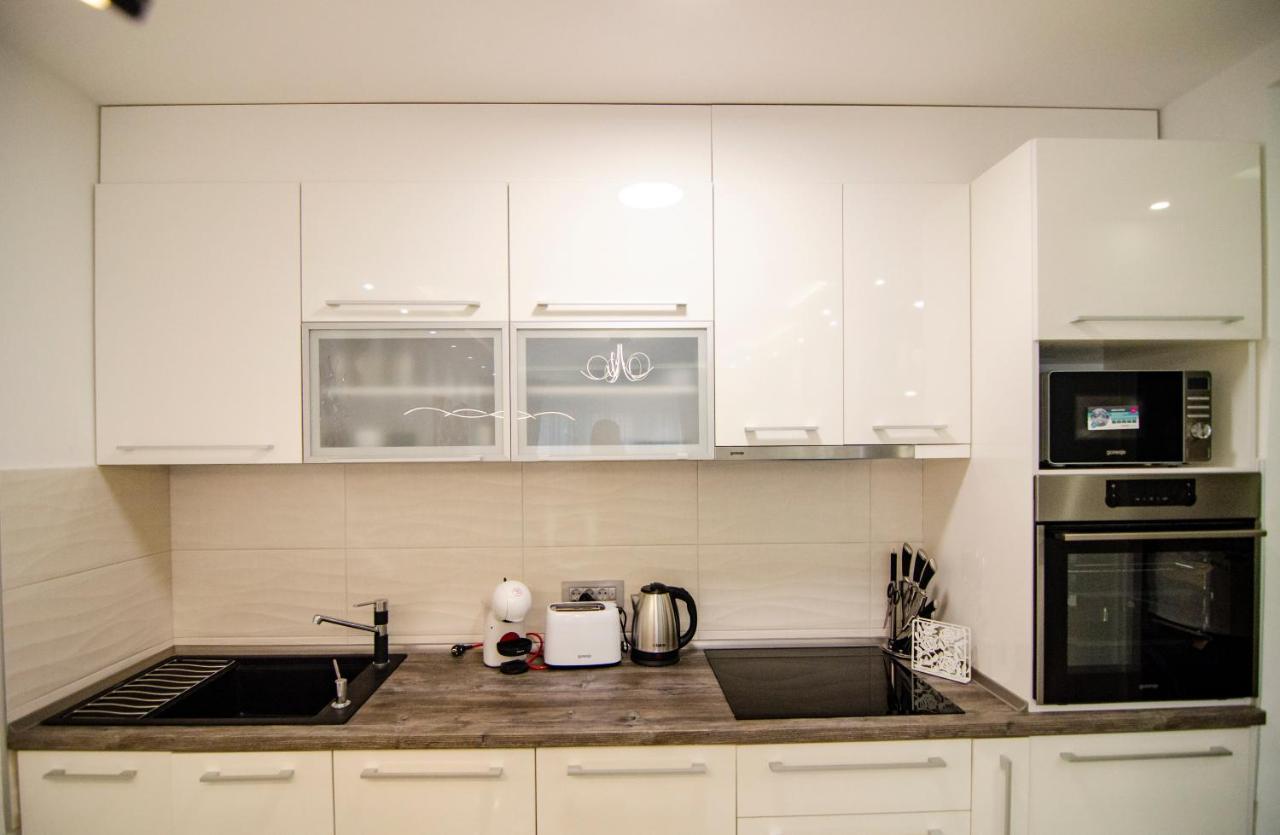 Apartman Mdb Lux Σουμπότικα Εξωτερικό φωτογραφία